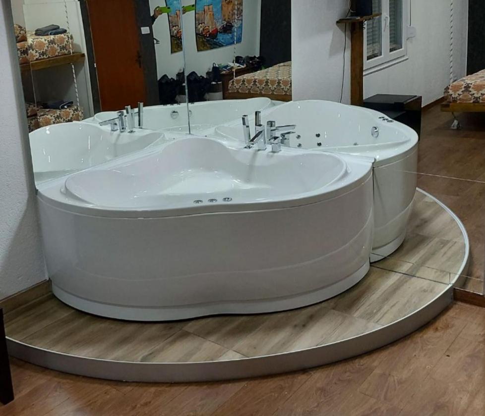 Mistik Secret Apartments Jagodina Kültér fotó